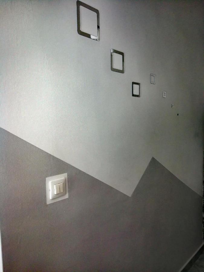 Apartments Anita 茨里克韦尼察 外观 照片